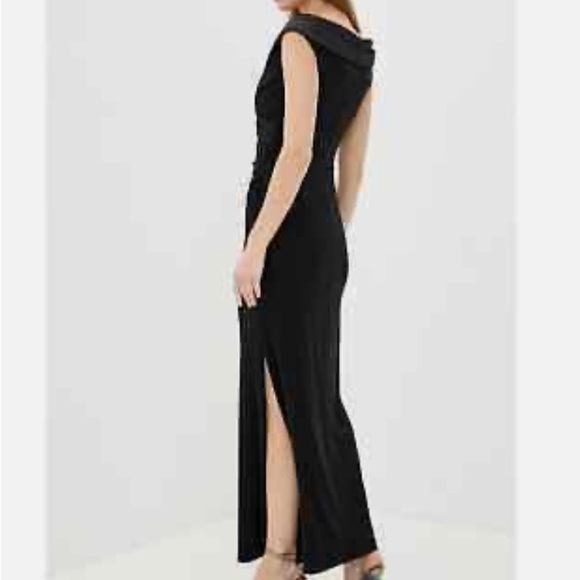 Floor length gown - Worn once - size 4 - Picture 4 of 6